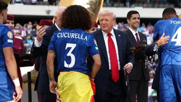 ترامب يثير الجدل