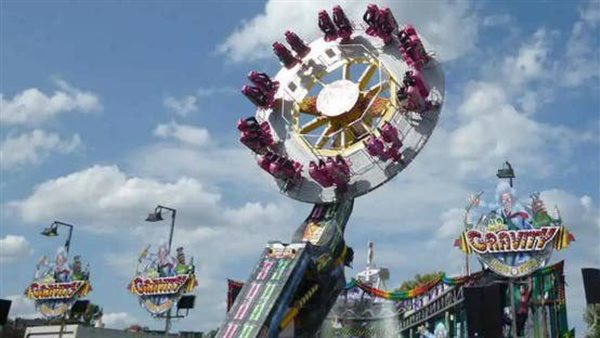 انفجار عرض ناري يحوّل