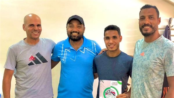 بركات مع مسؤلي الطلائع