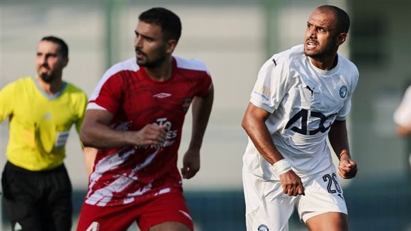 بيراميدز و تراكتور