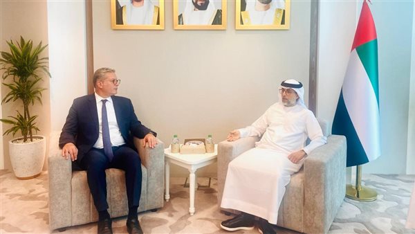 وزير البترول 