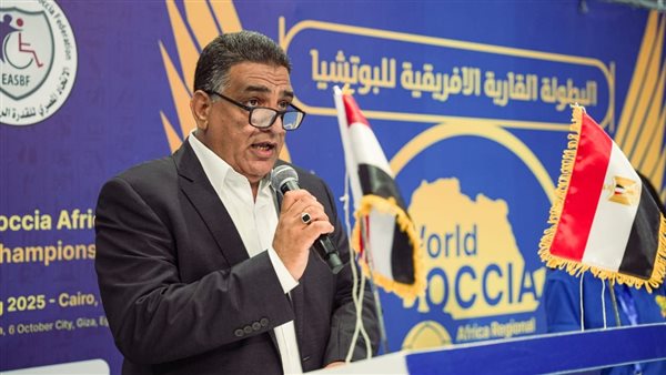 الدكتور أحمد آدم