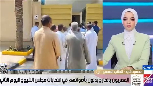 الكاتب الصحفى محمود