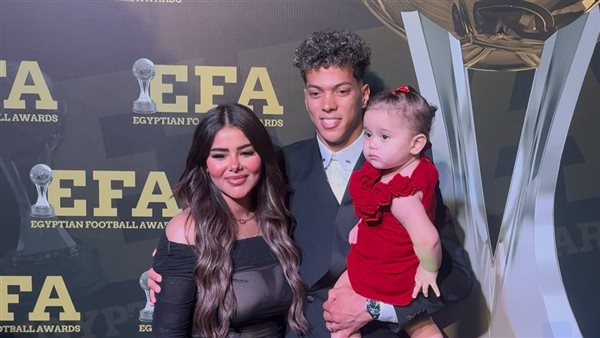 امام عاشور وزوجته