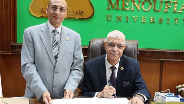 الدكتور أحمد القاصد