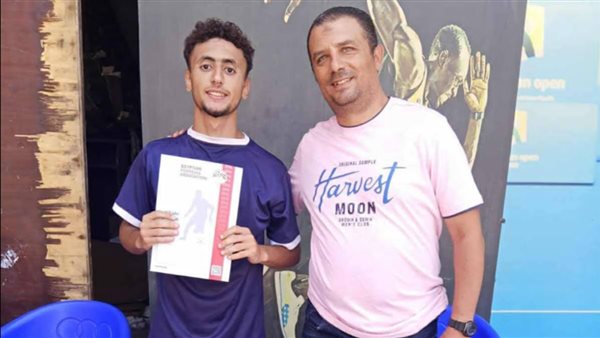 شيكا مع حاتم حسن