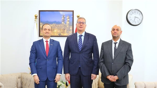 وزير البترول 