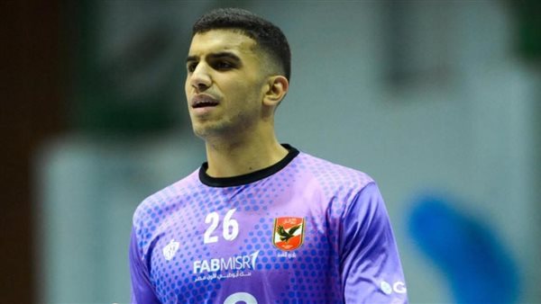 مصطفى عادل حارس المرمى