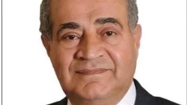 وزير التموين الراحل