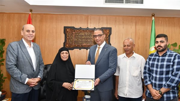 السيدة مبروكة