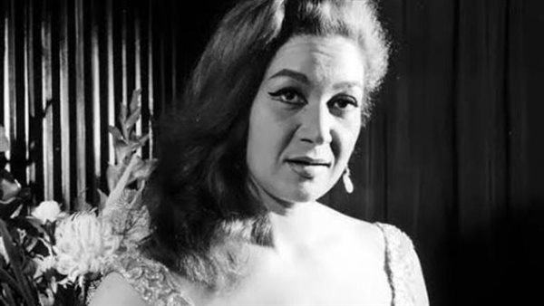 الفنانة هدى سلطان