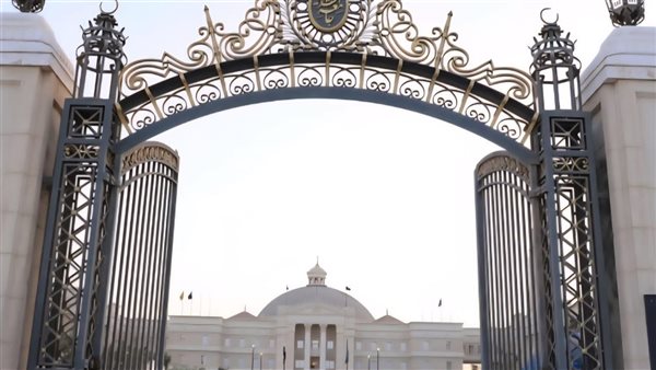 جامعة القاهرة 