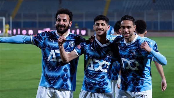 قطة والشيبي 