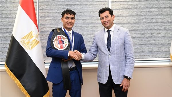 أشرف صبحي مع محمد