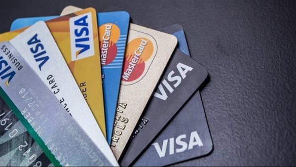 بطاقات الائتمان 