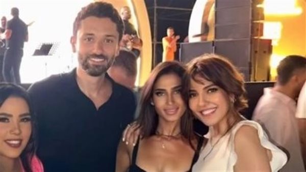 مي كساب وكريم محمود