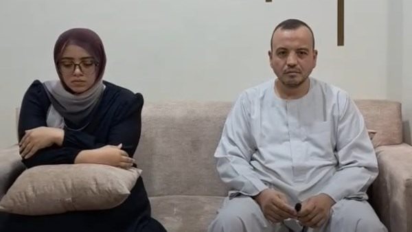 الطالبة عائشة 