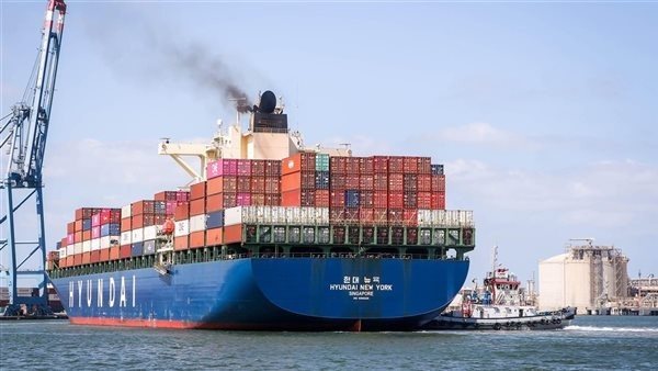 ميناء دمياط