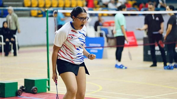 نور فكري لاعبة الريشة