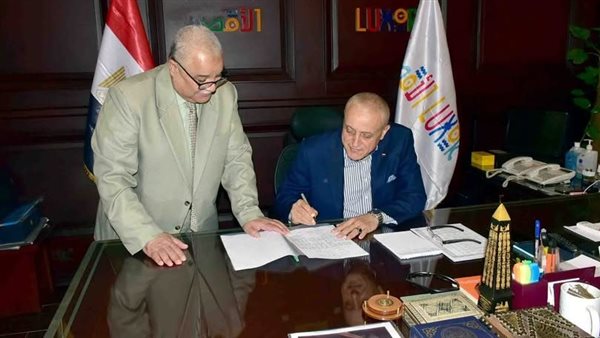 محافظ الأقصر يعتمد