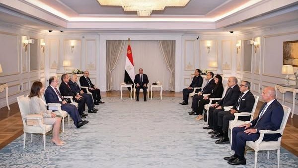 الرئيس السيسي اثناء