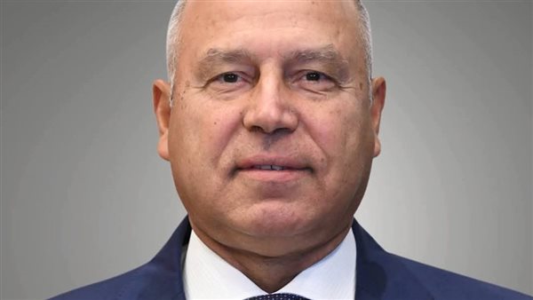 وزير الصناعة والنقل