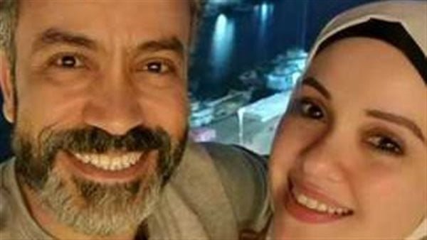 سامح حسين وزوجته