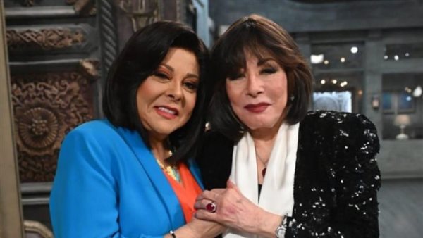 لبنى عبد العزيز وإسعاد