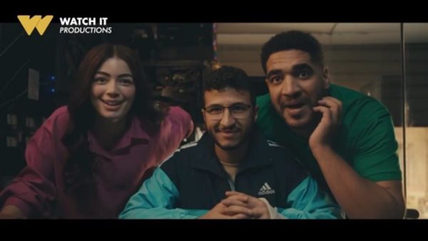 مسلسل ولد وبنت وشايب