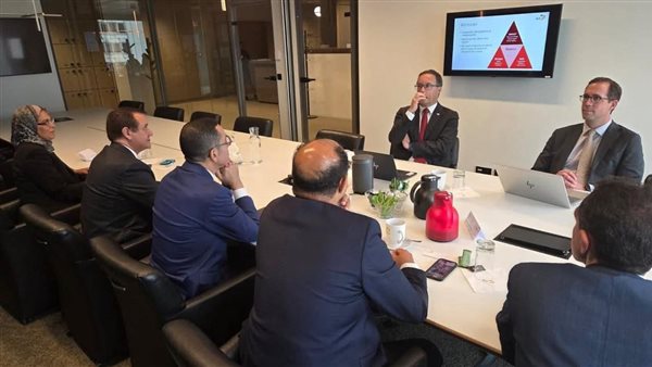 وزير الاستثمار 