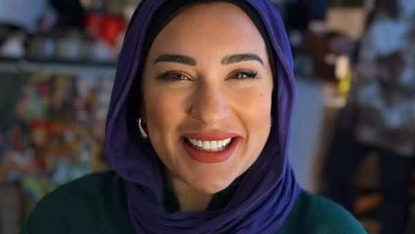 أسما شريف منير 