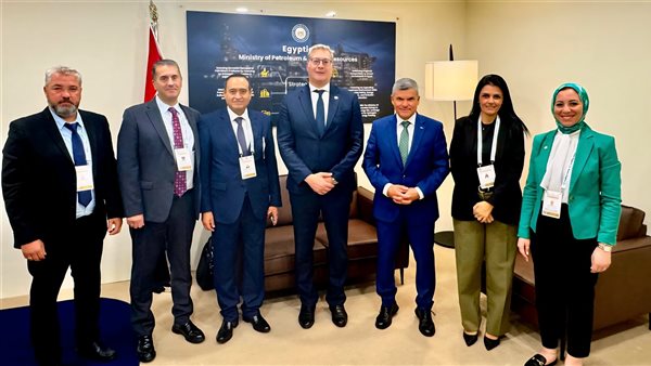 وزير البترول 