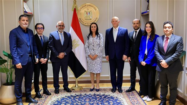 وزيرة التضامن الإجتماعى