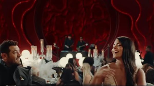 فيلم السلم والتعبان