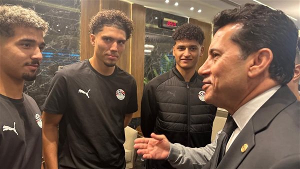 وزير الشباب والرياضة