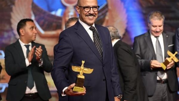 أشرف عبد الباقي 