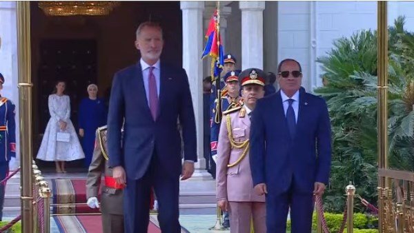 جانب من الزيارة