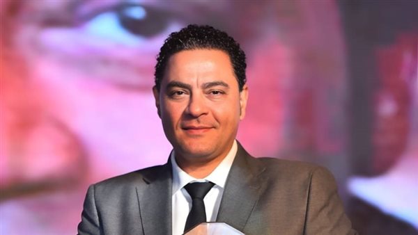 نادر عبد الله