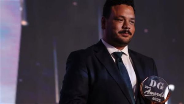 الفنان مصطفى غريب