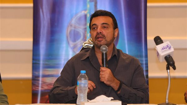 عمرو محمود ياسين