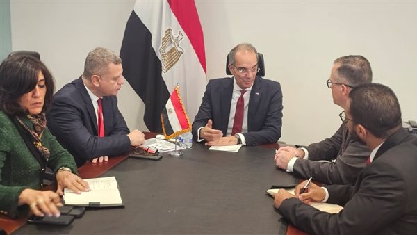 جانب من لقاءات الوزير