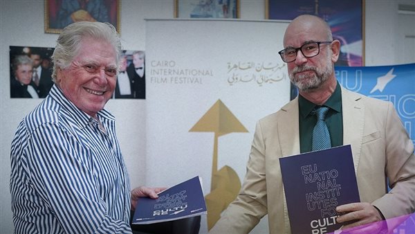 حسين فهمي وماوريتزيو