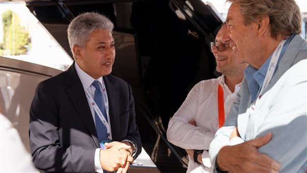 شريف فتحي وزير السياحة