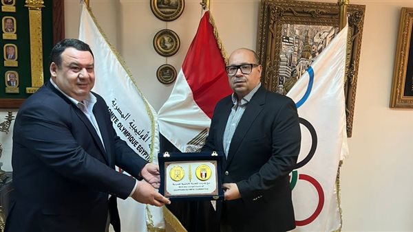 ياسر إدريس رئيس اللجنة