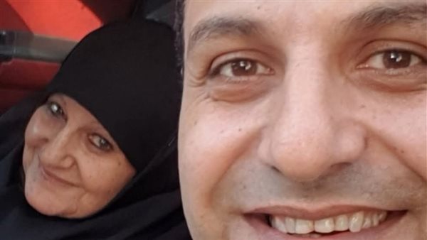 حمادة بركات ووالدته