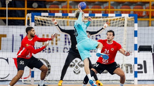 الاهلي وبرشلونة 