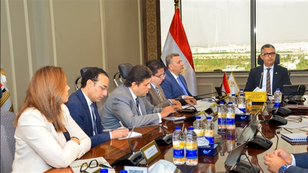 وزير التموين