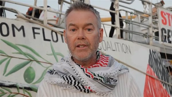 الناشط الأسترالي