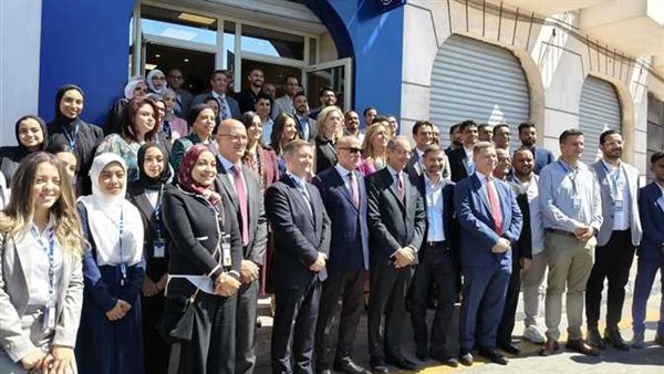 جانب من افتتاح عدد