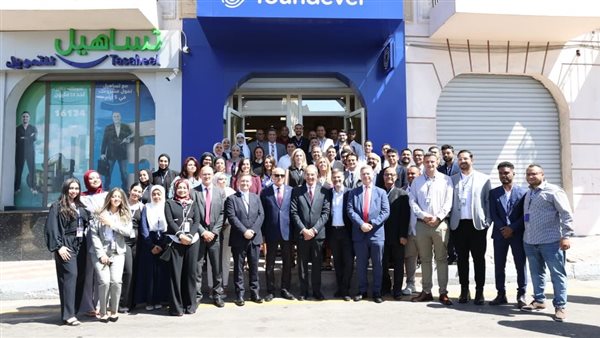 جانب من زيارة الوزير